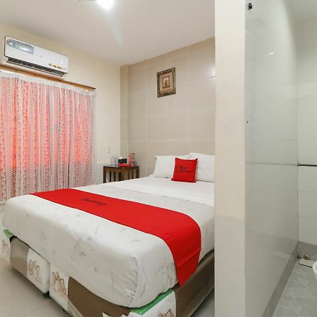 Reddoorz Near Maimun Palace Μεντάν Εξωτερικό φωτογραφία