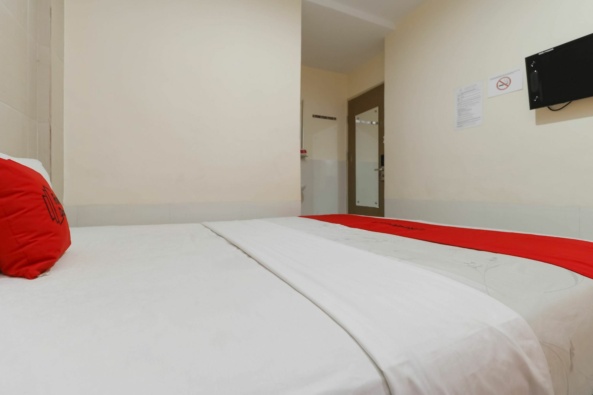 Reddoorz Near Maimun Palace Μεντάν Εξωτερικό φωτογραφία